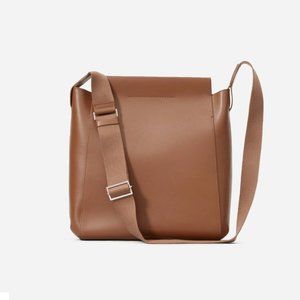 Everlane Form Bag cognac